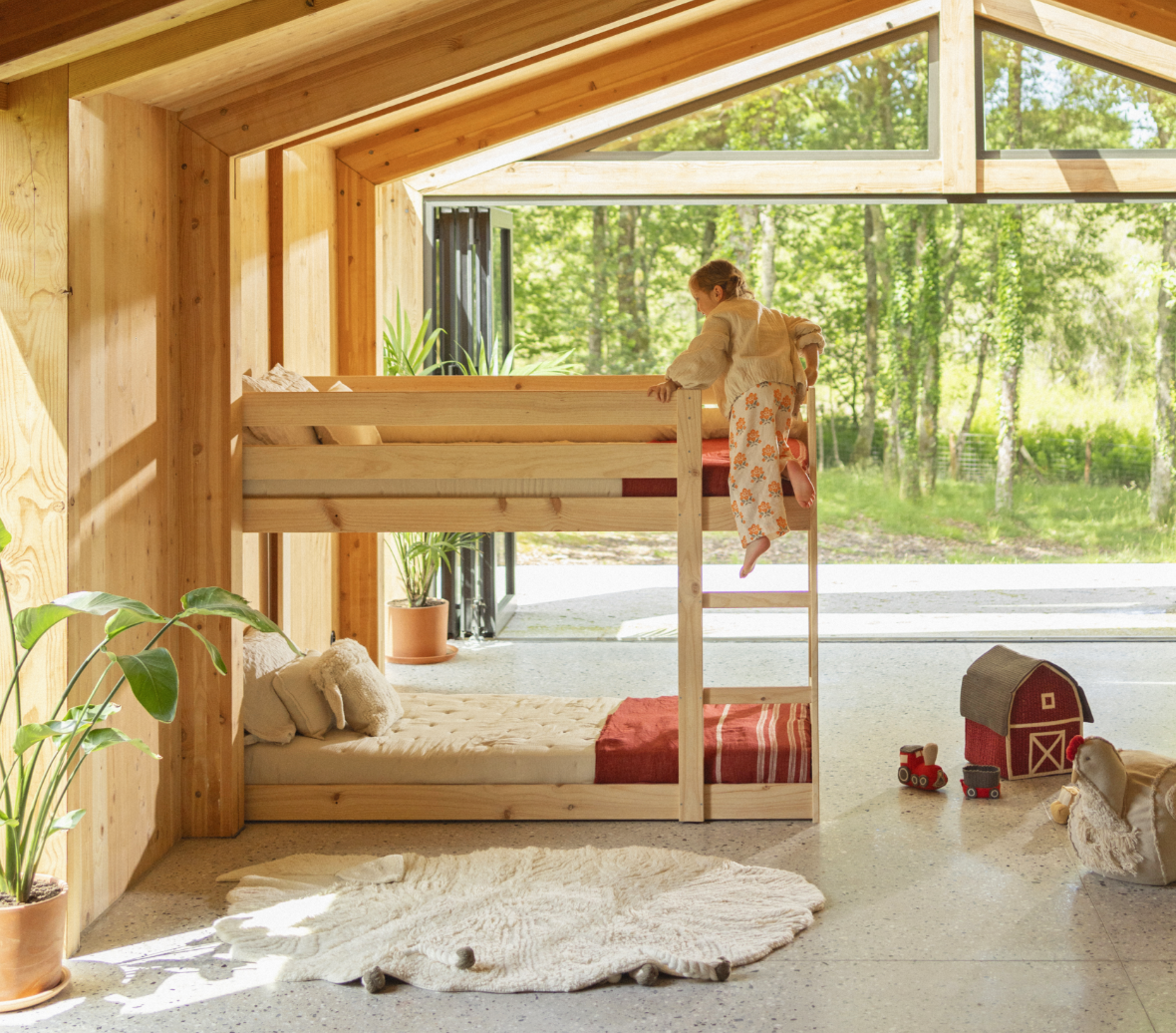 Découvrez les lits superposés Montessori